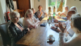 Gezellig wat drinken in Brommelen